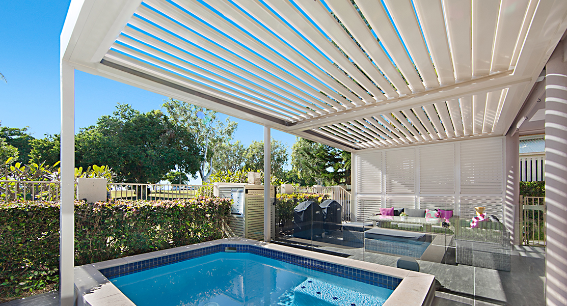 Operable-Plantation-Shutter